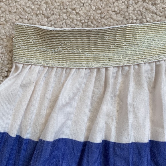 H&M Pleated Multi- coloured skirt - Picture 2 of 2
